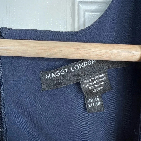 Maggy London Women's Blue V-Neck Hi-Lo Midi Dress Ruffle Detail Size 10 - Picture 9 of 12